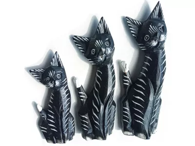 Figurka Koty Rzeźba Drewniana KOT 25/20/15cm kpl z dzwoneczkiem