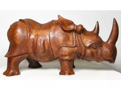 Rzeźba Figurka NOSOROŻEC 20cm Drewno Suar Rękodzieło