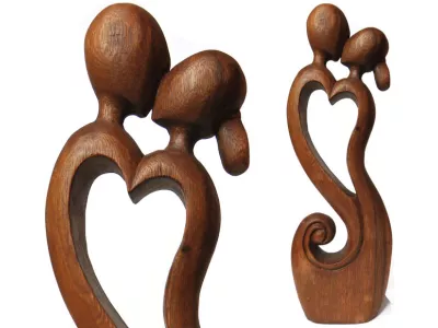 Piękna 30cm RZEŹBA Miłosna z Drewna na Prezent Rękodzieło